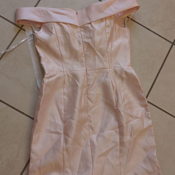 NWT Alfred Sung Off-Shoulder Blush Pink Dress Satin Twill Size 10 - Picture 11 of 14